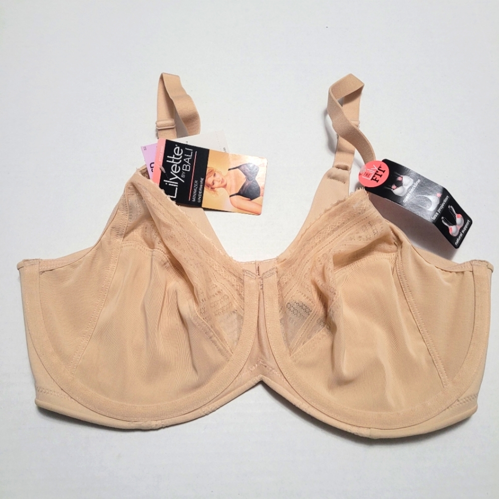 Lilyette by Bali Minimizer Underwire Bra / 36D